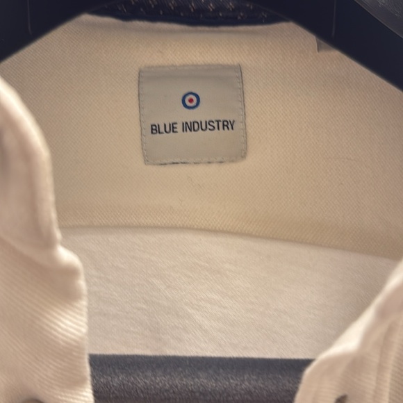 Blue Industry - white short sleeve button up - Picture 3 of 5